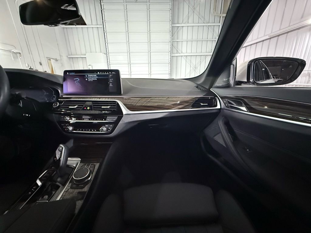 2023 BMW 530e xDrive