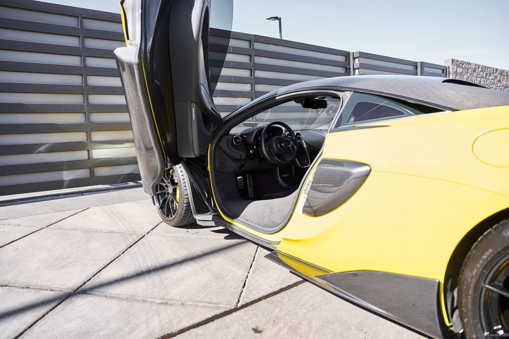 Used 2019 McLaren 600LT photo 28