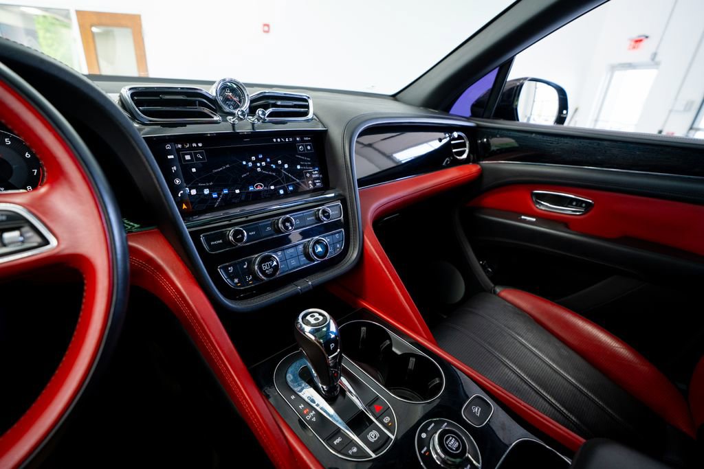 2022 Bentley Bentayga