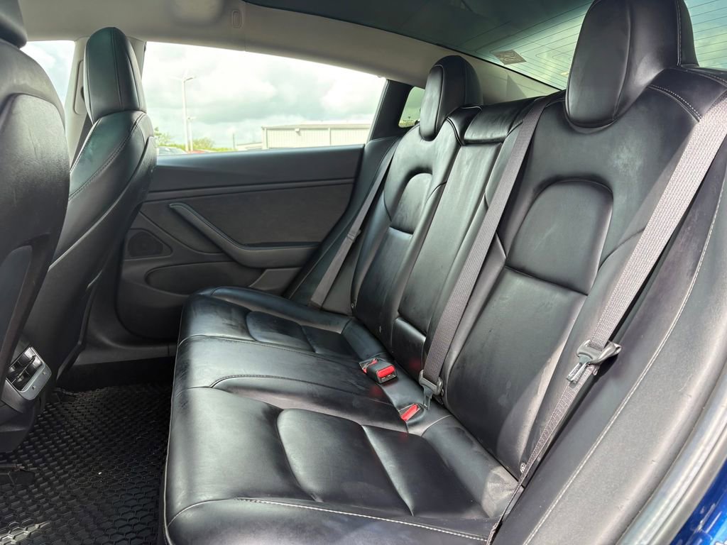 2019 Tesla Model 3 Standard Range Plus