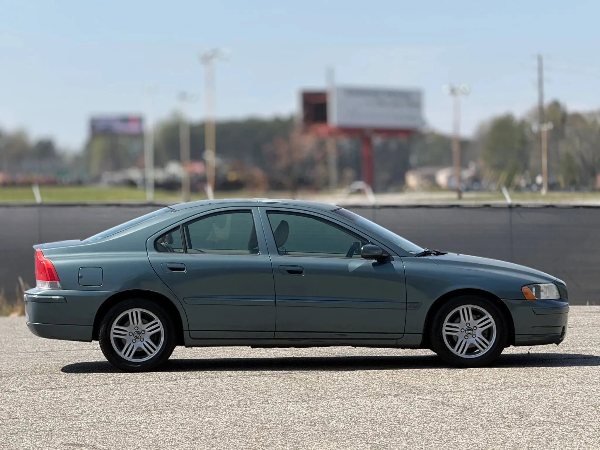 2005 Volvo S60 2.5T