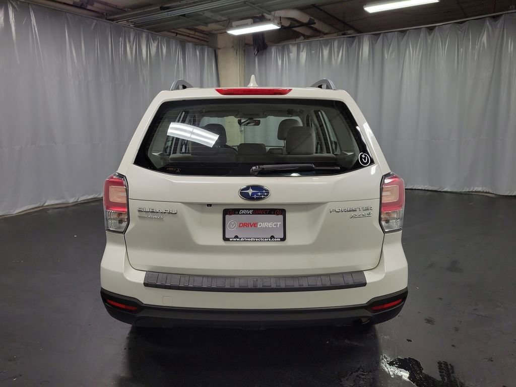 2017 Subaru Forester 2.5i