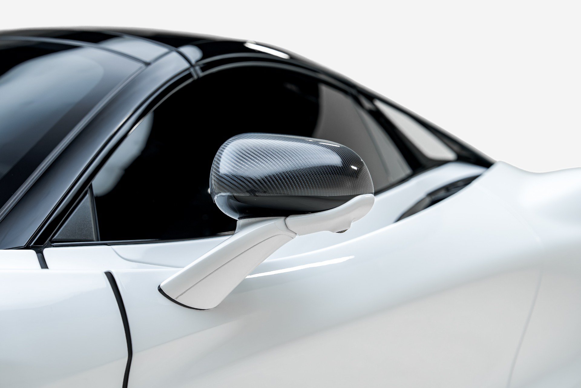 Used 2024 McLaren 750S Spider photo 32