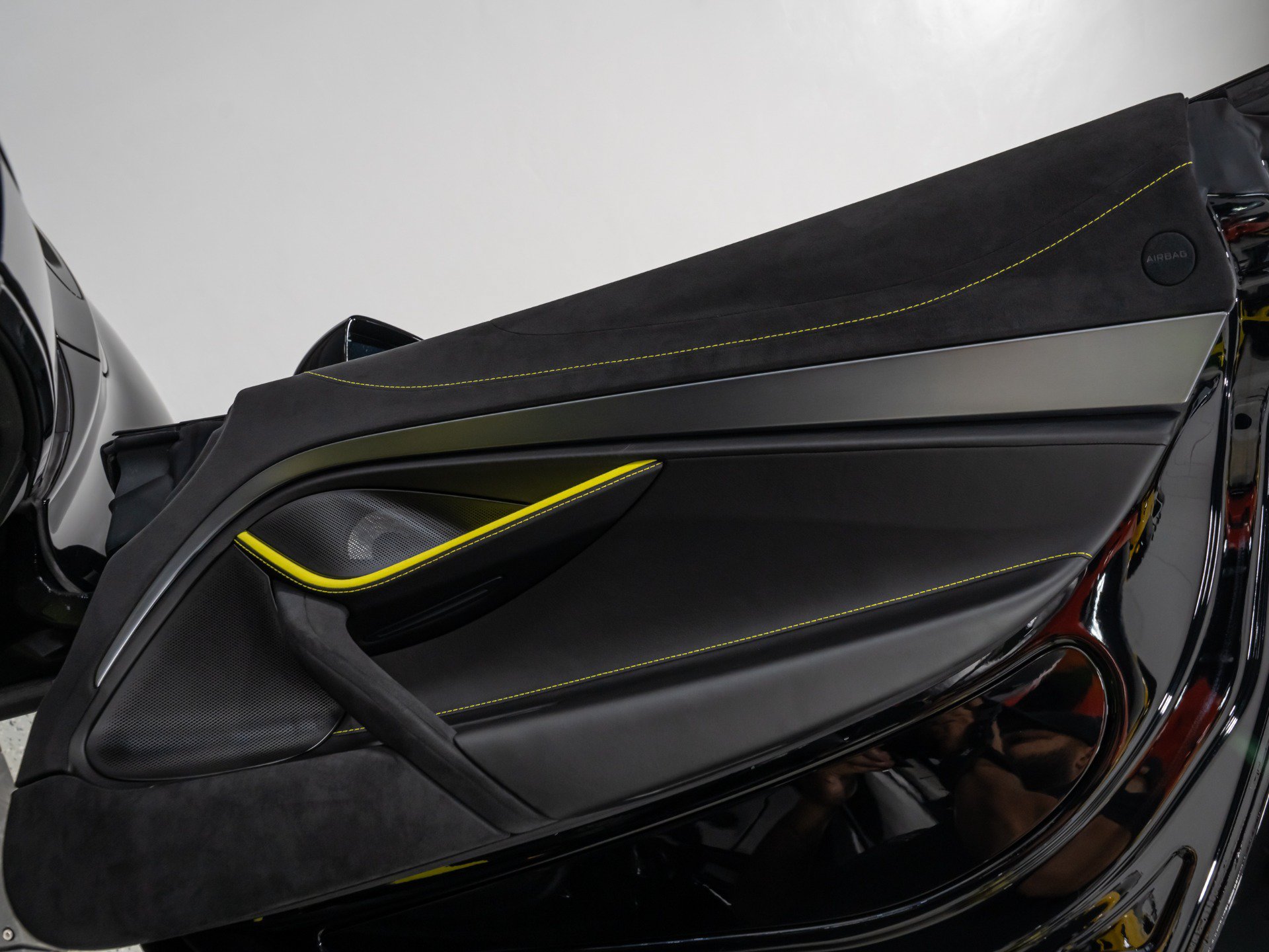 Used 2025 McLaren 750S Spider photo 77