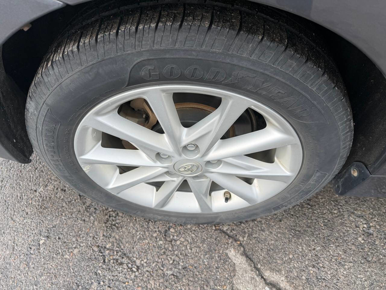 2013 Toyota Prius V Five