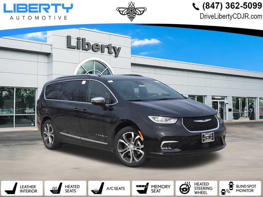 New 2026 Chrysler Pacifica Pinnacle w/ Trailer Tow Group