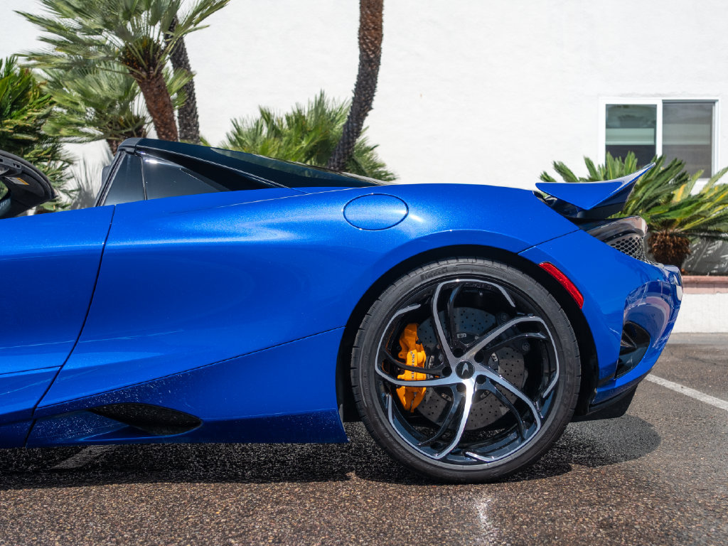 Used 2025 McLaren 750S Spider photo 27