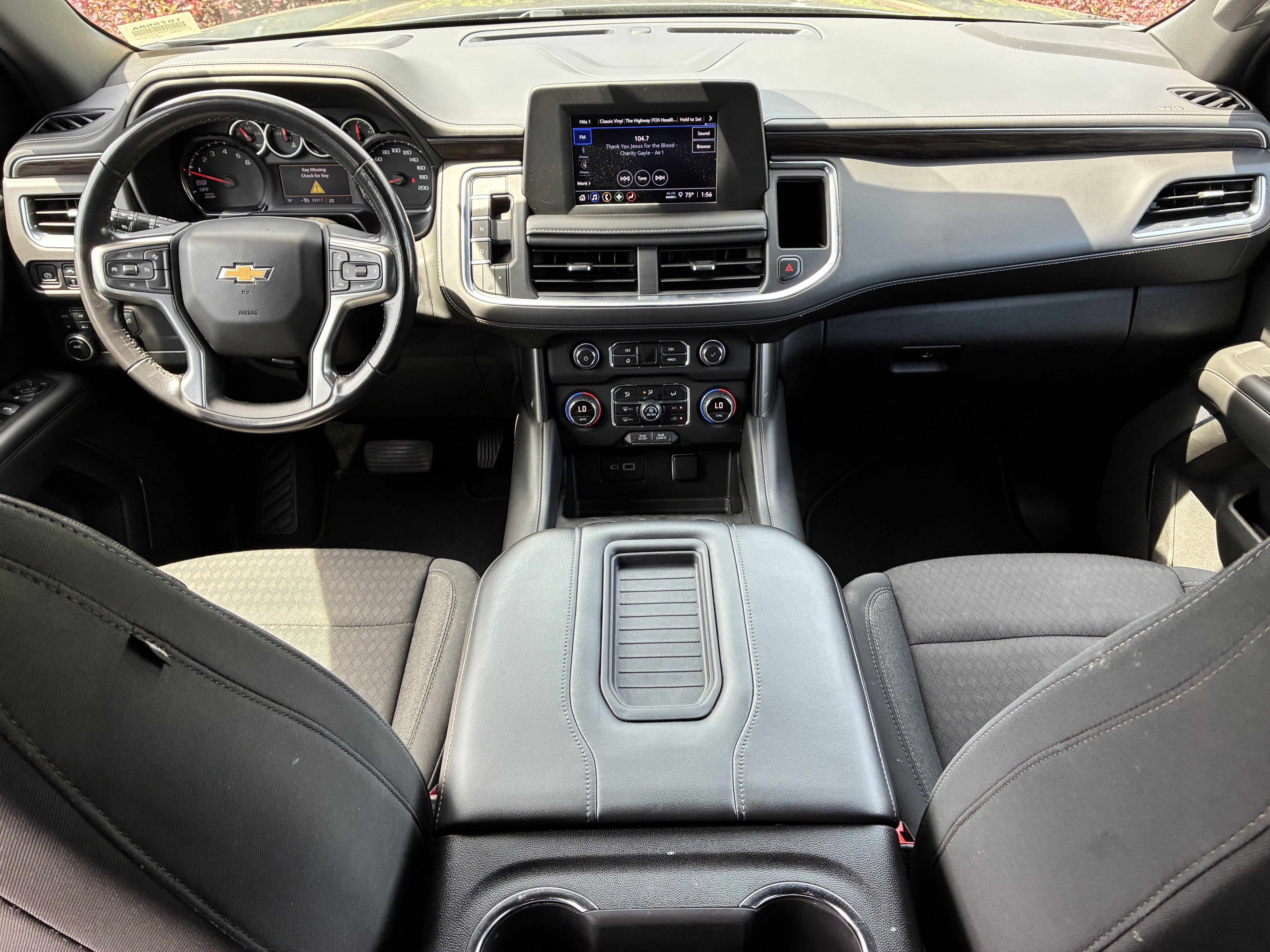 2022 Chevrolet Suburban LS