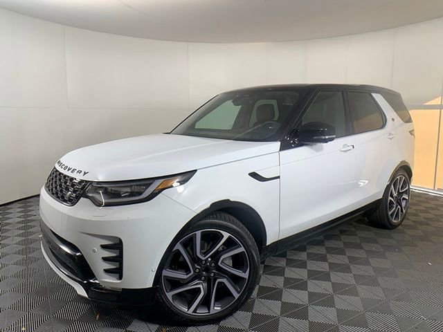 2025 Land Rover Discovery Dynamic SE