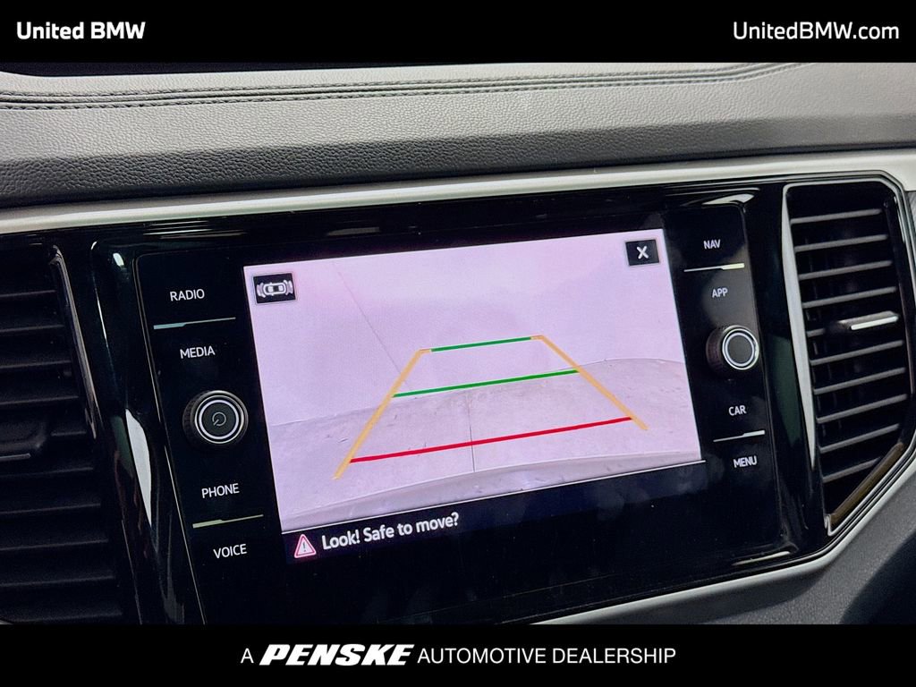 2023 Volkswagen Atlas SEL R-Line