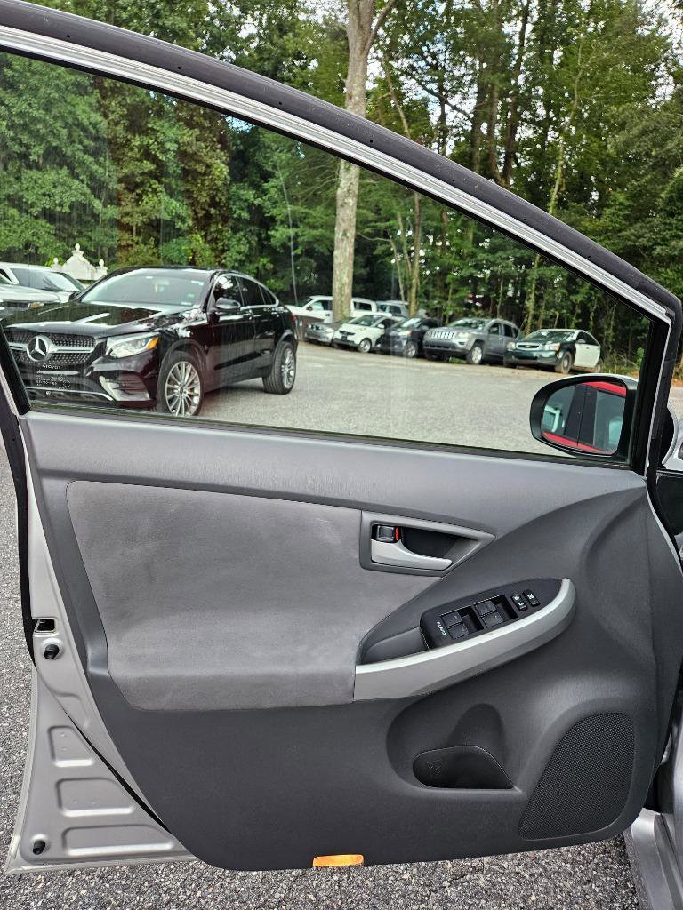 2010 Toyota Prius Two