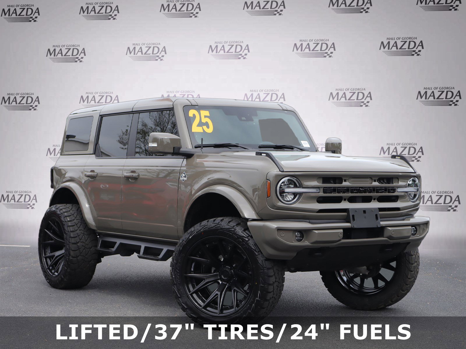2025 Ford Bronco Outer Banks