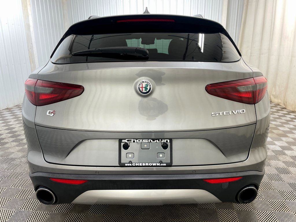 2018 Alfa Romeo Stelvio Ti Sport