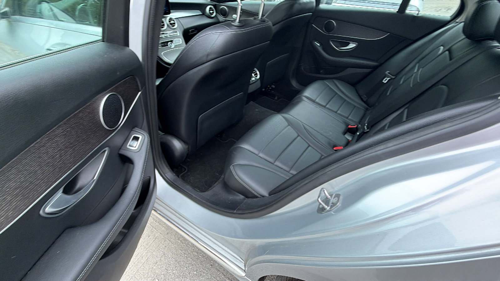 2019 Mercedes-Benz C 300 Sedan