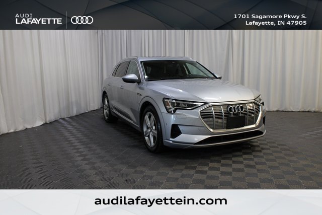 2019 Audi e-tron quattro Premium Plus
