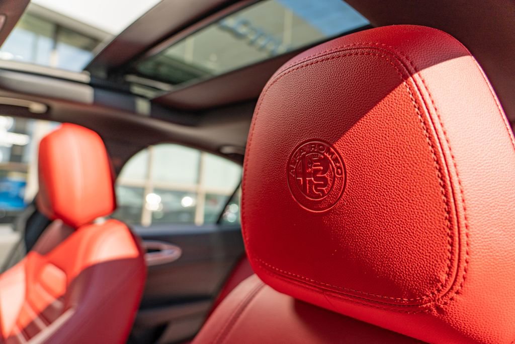 2023 Alfa Romeo Giulia Veloce