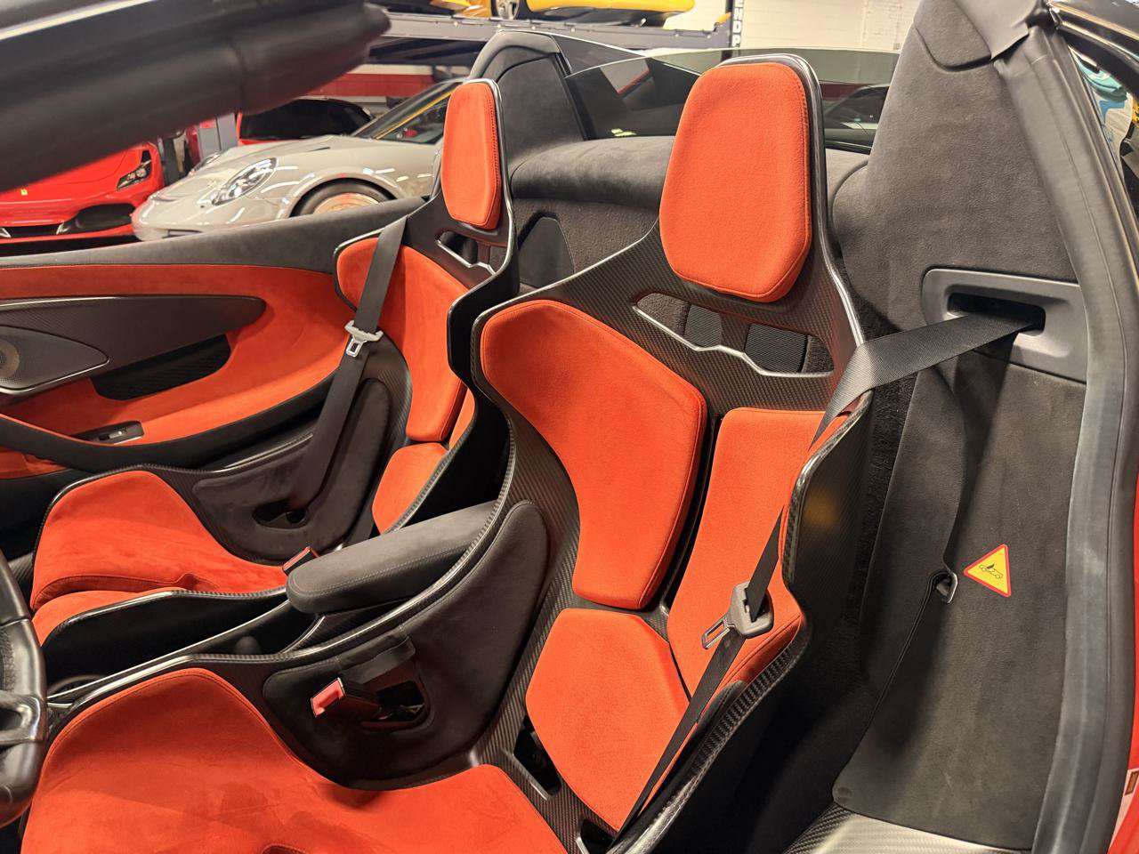Used 2020 McLaren 600LT Spider photo 19