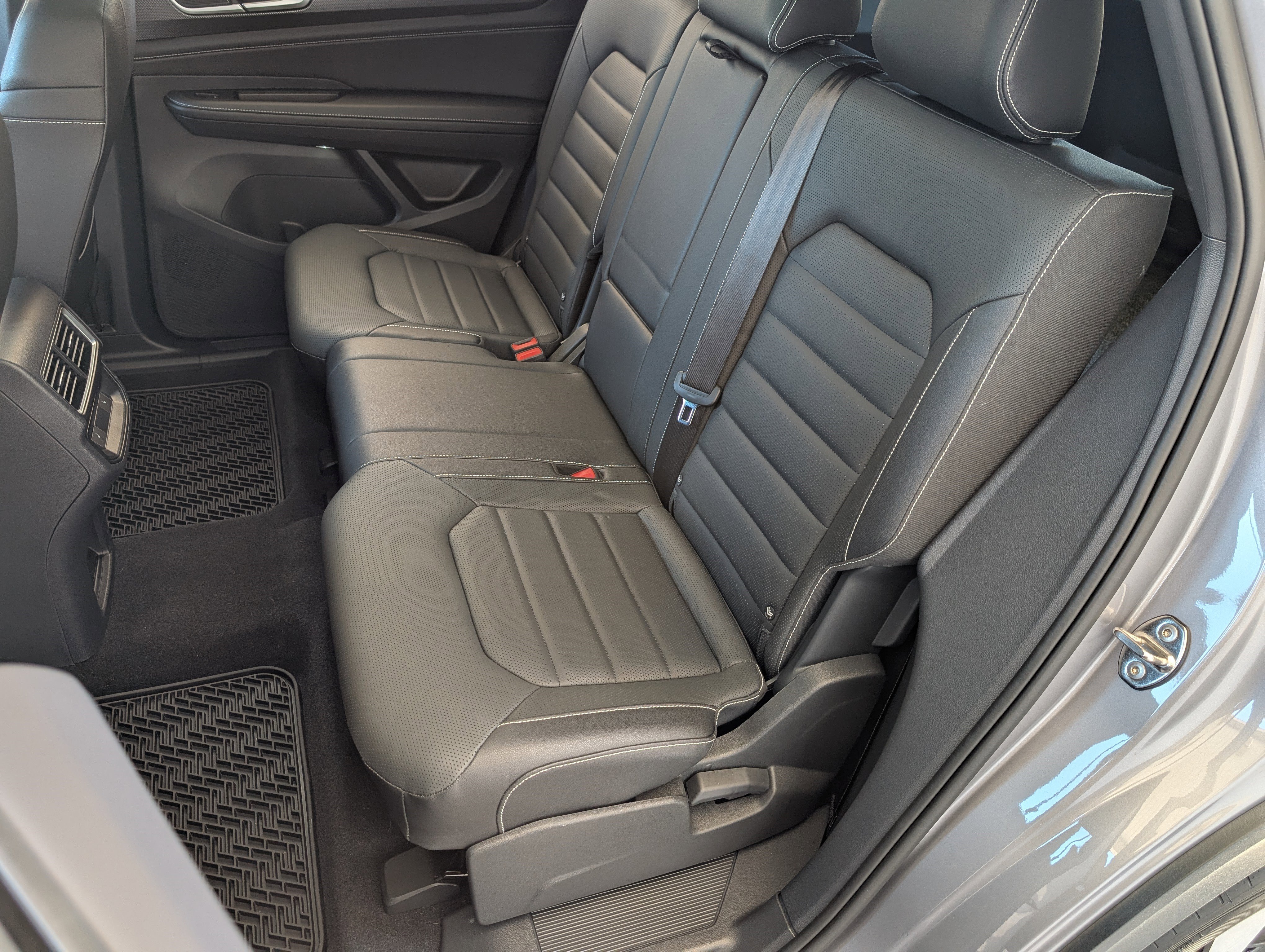 2025 Volkswagen Atlas Cross Sport SEL