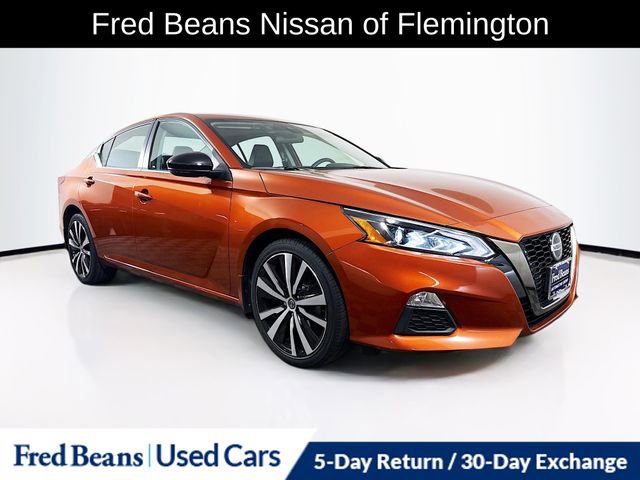 Used 2021 Nissan Altima 2.5 SR w/ SR Premium Package