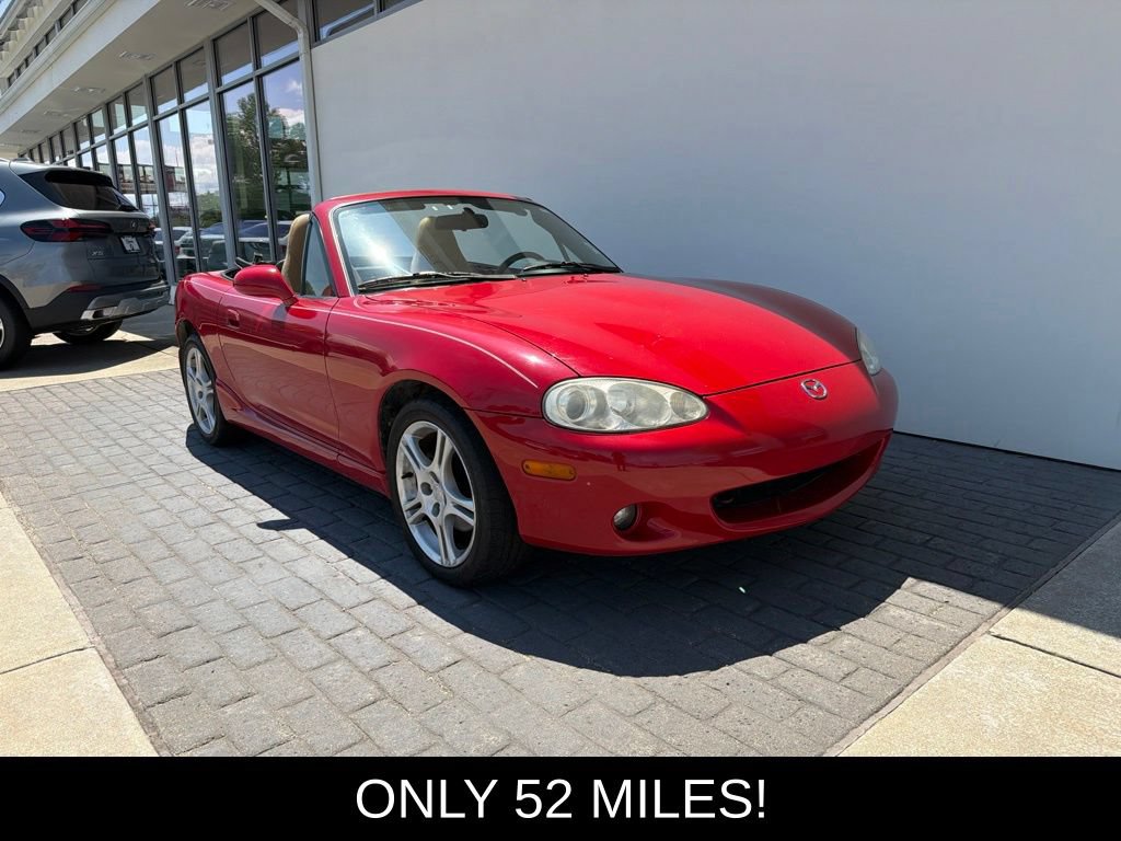 Used 2004 MAZDA MX-5 Miata w/ Convenience Pkg