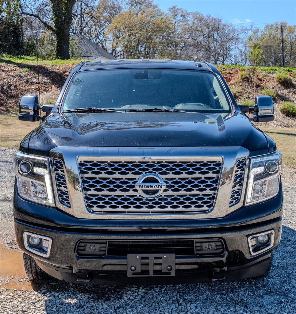 2017 Nissan Titan Platinum Reserve