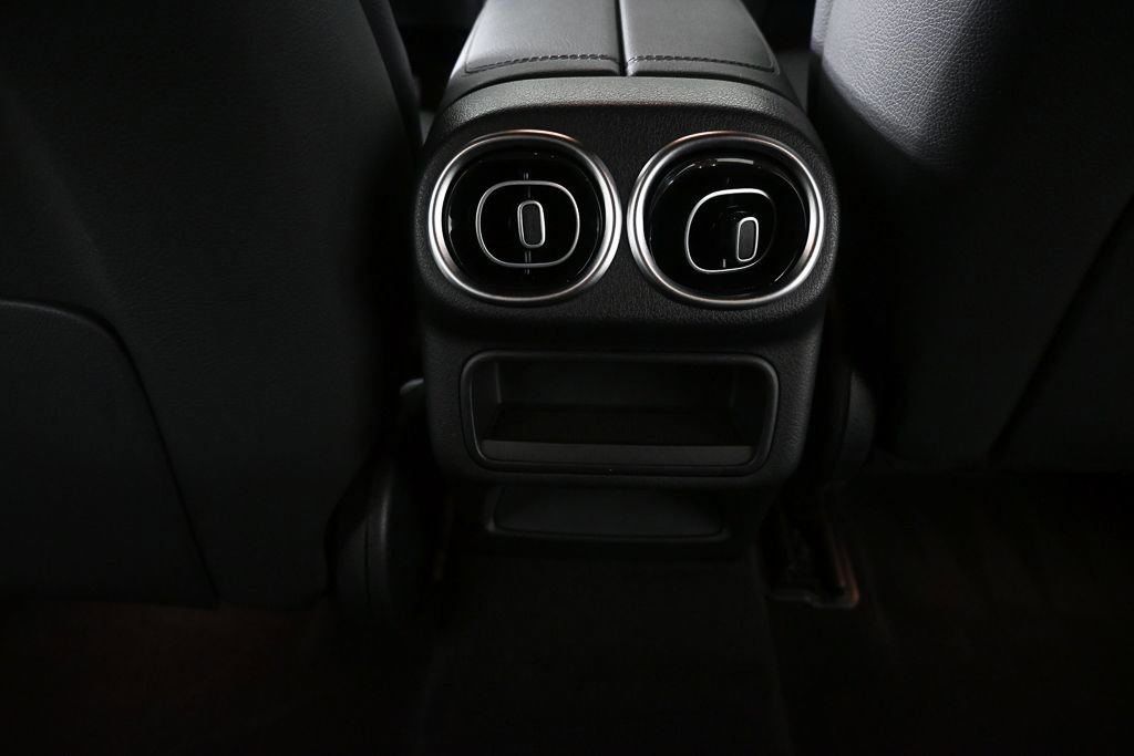 2024 Mercedes-Benz GLC 300 4MATIC