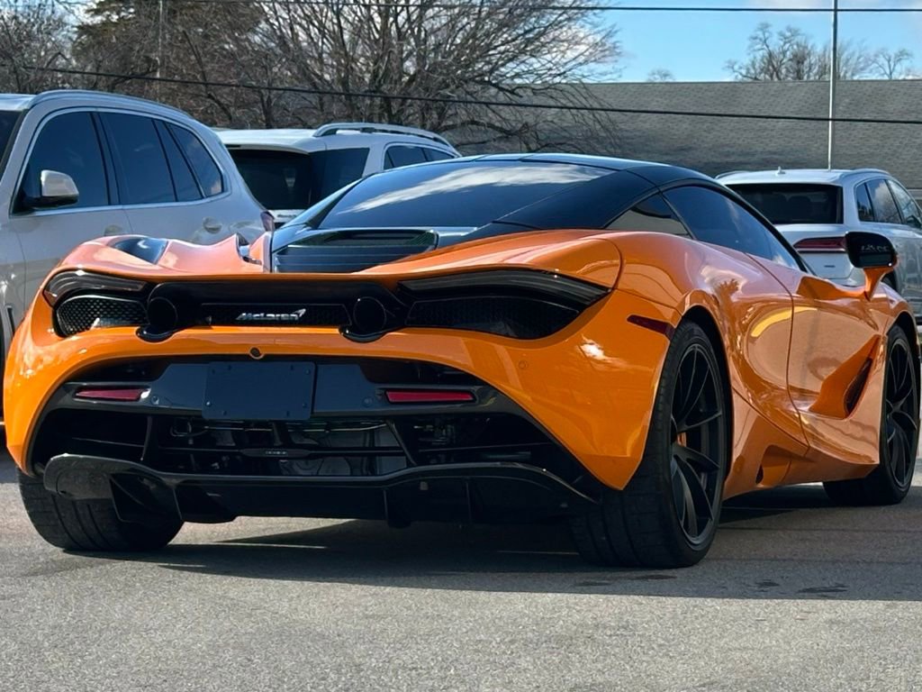 Used 2019 McLaren 720S Performance photo 13