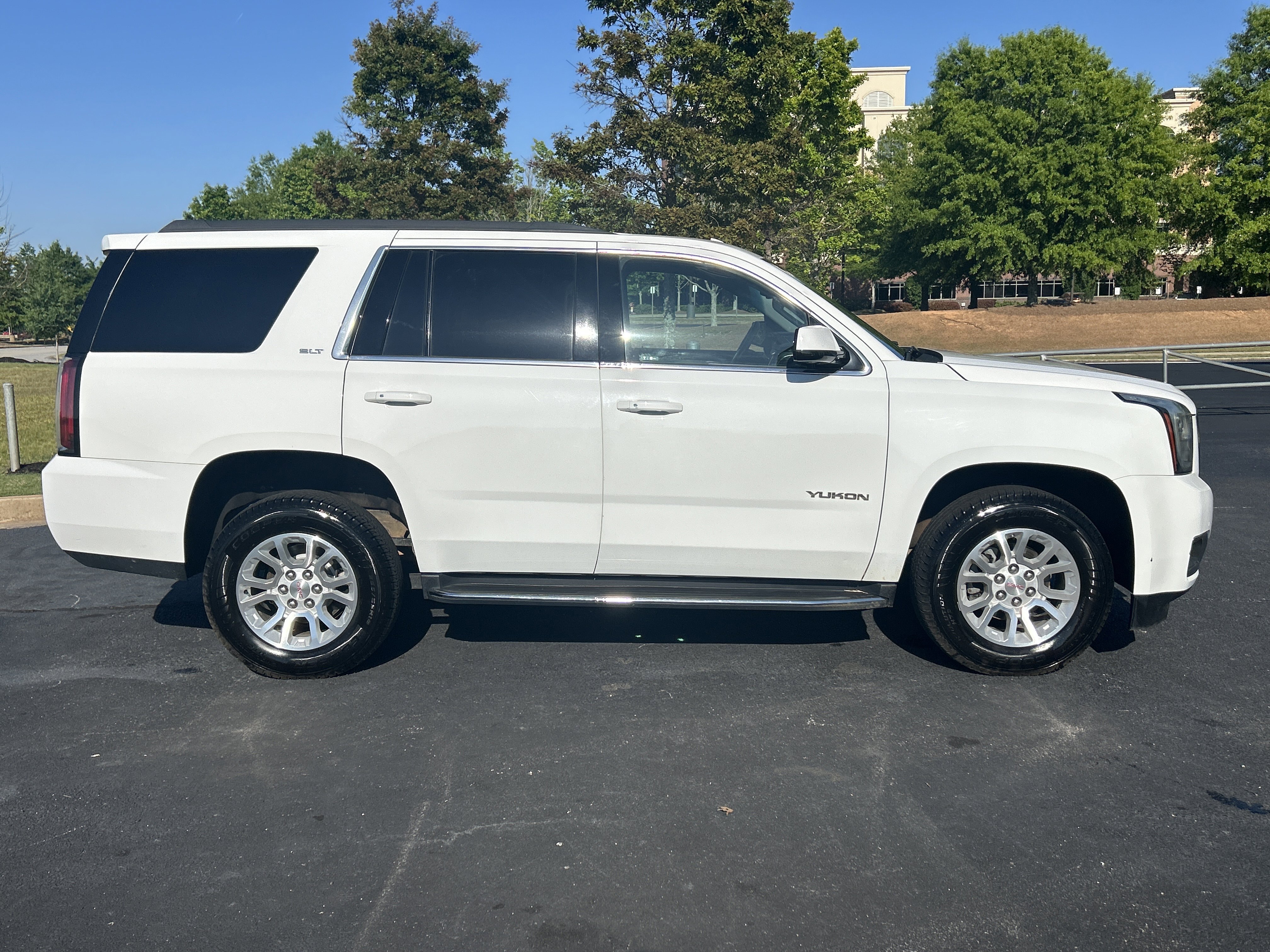 2017 GMC Yukon SLT