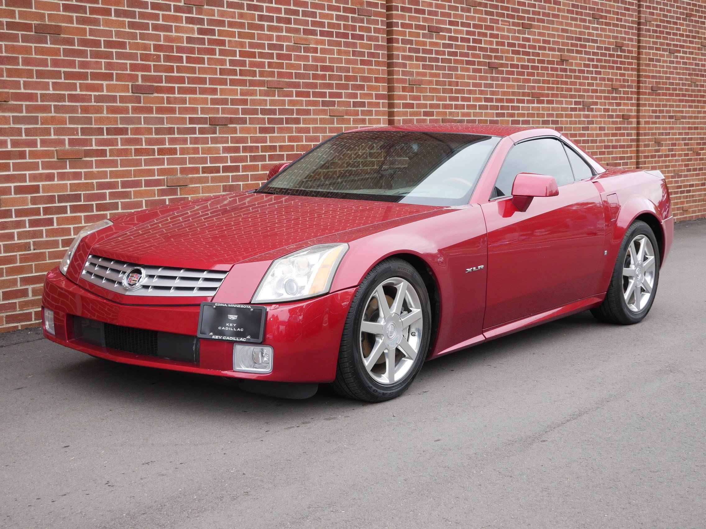 Used 2005 Cadillac XLR
