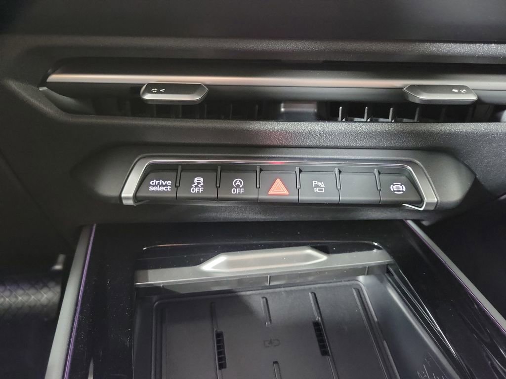 2026 Audi Q3 quattro 2.0T