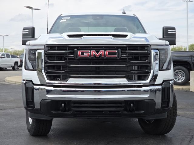 2025 GMC Sierra 3500 Pro