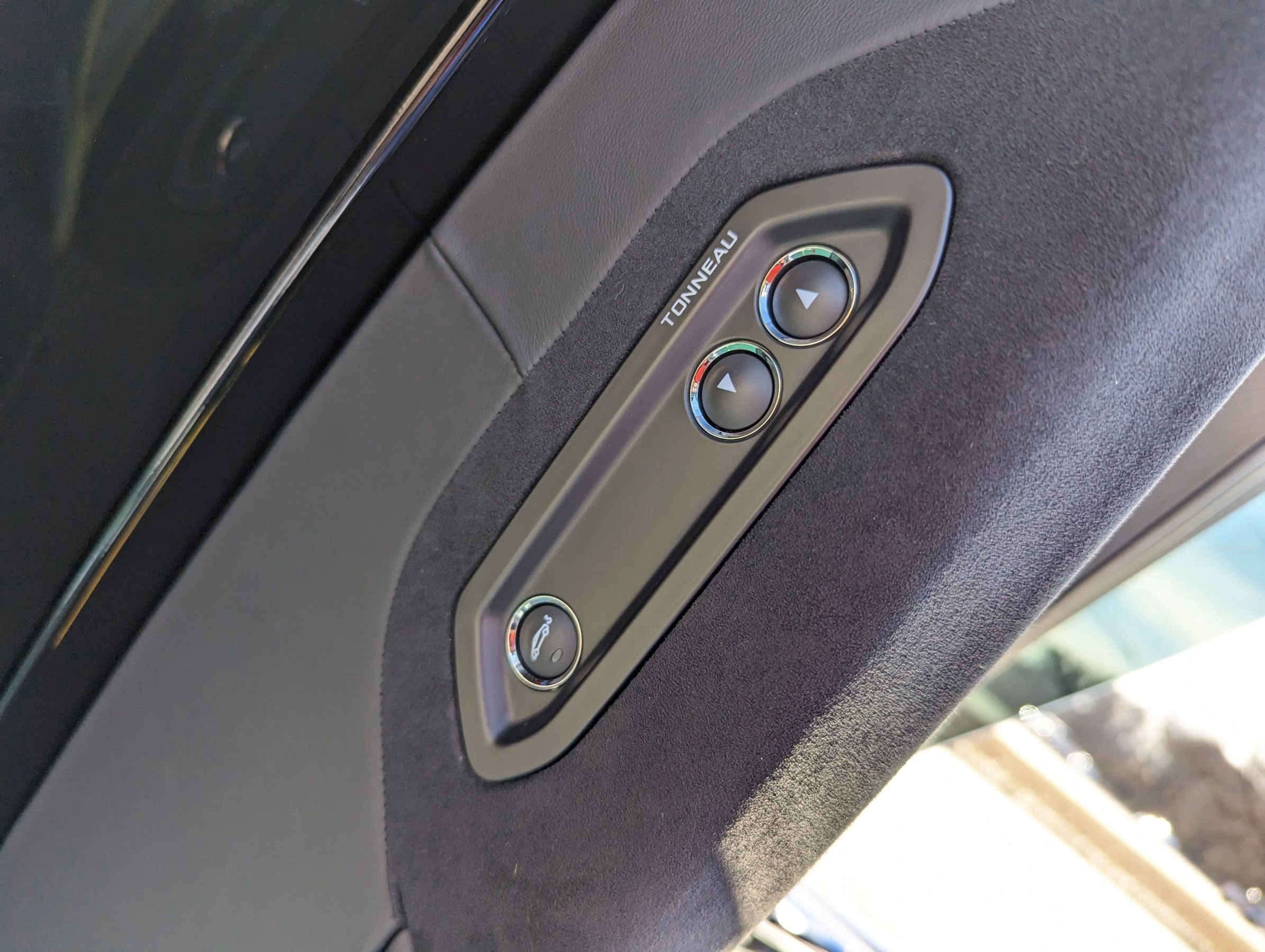 Used 2021 McLaren 720S Luxury photo 32