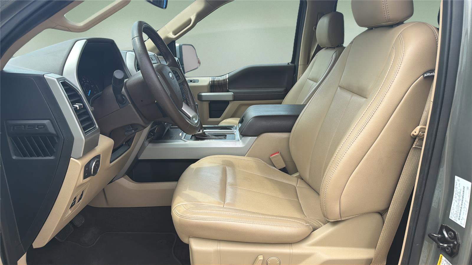 2020 Ford F150 Lariat