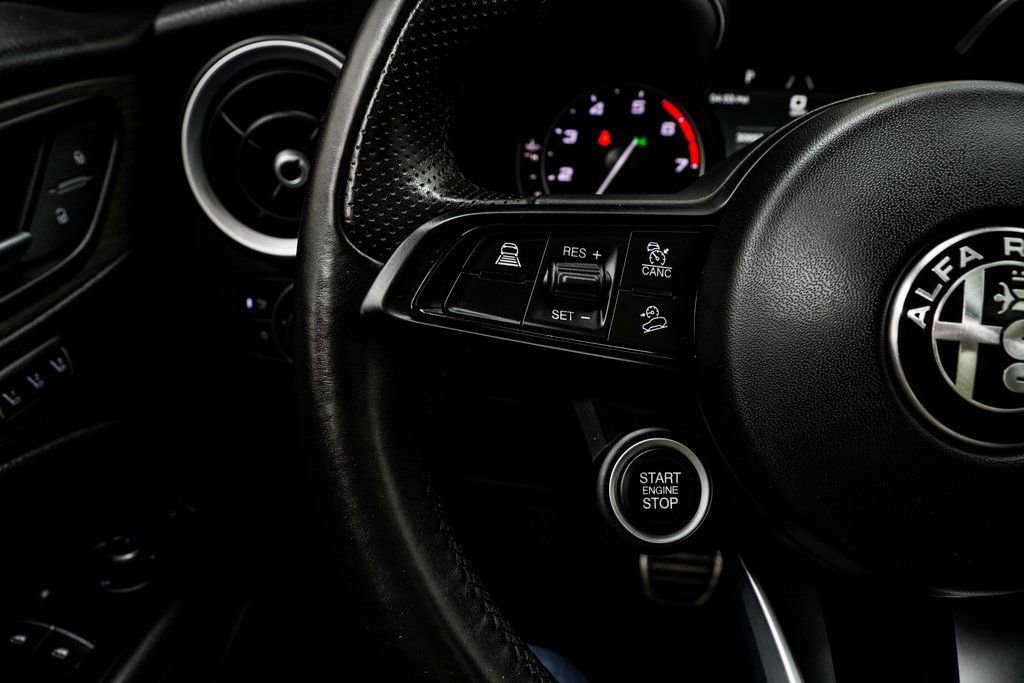 2022 Alfa Romeo Stelvio Ti