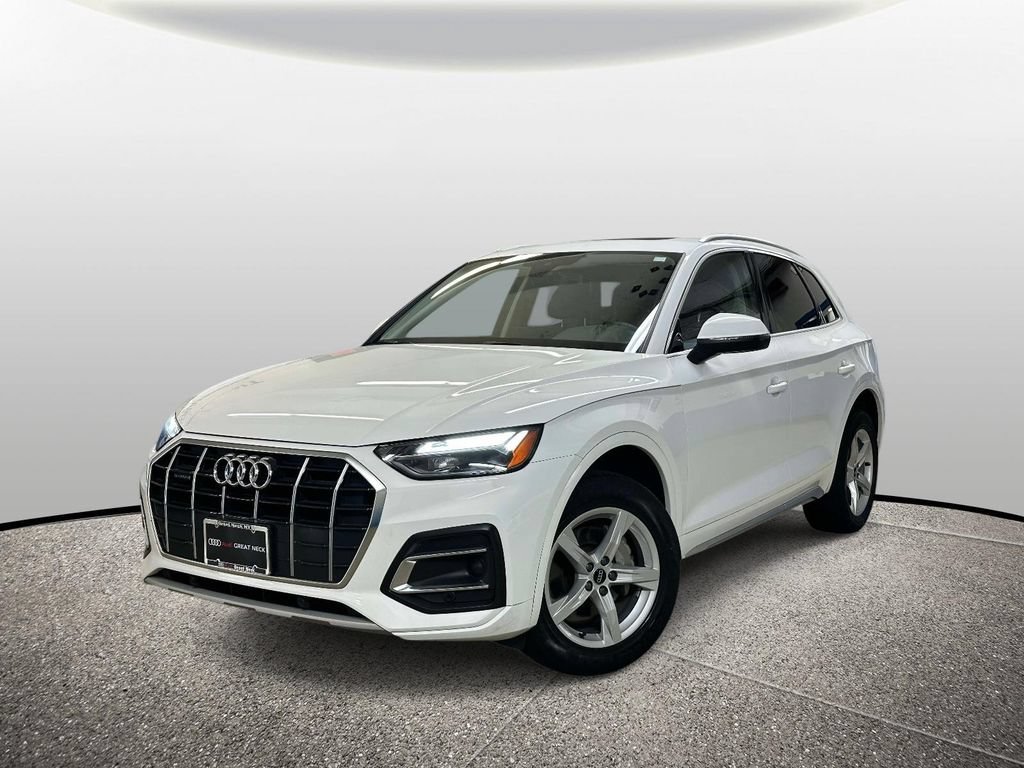 Used 2023 Audi Q5 Premium w/ Convenience Package