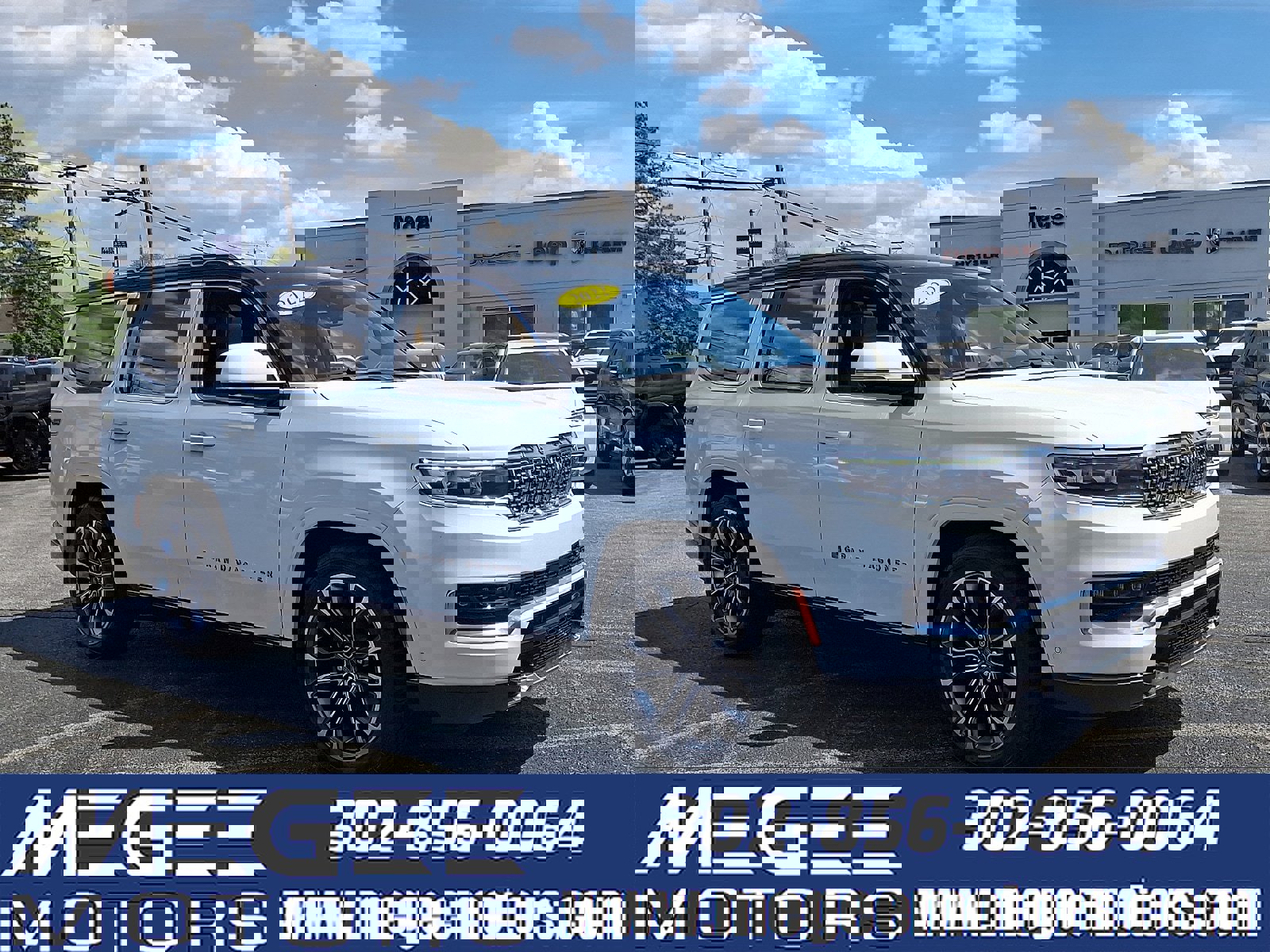 Used 2022 Jeep Grand Wagoneer Series III w/ Rear Seat Video Group 1