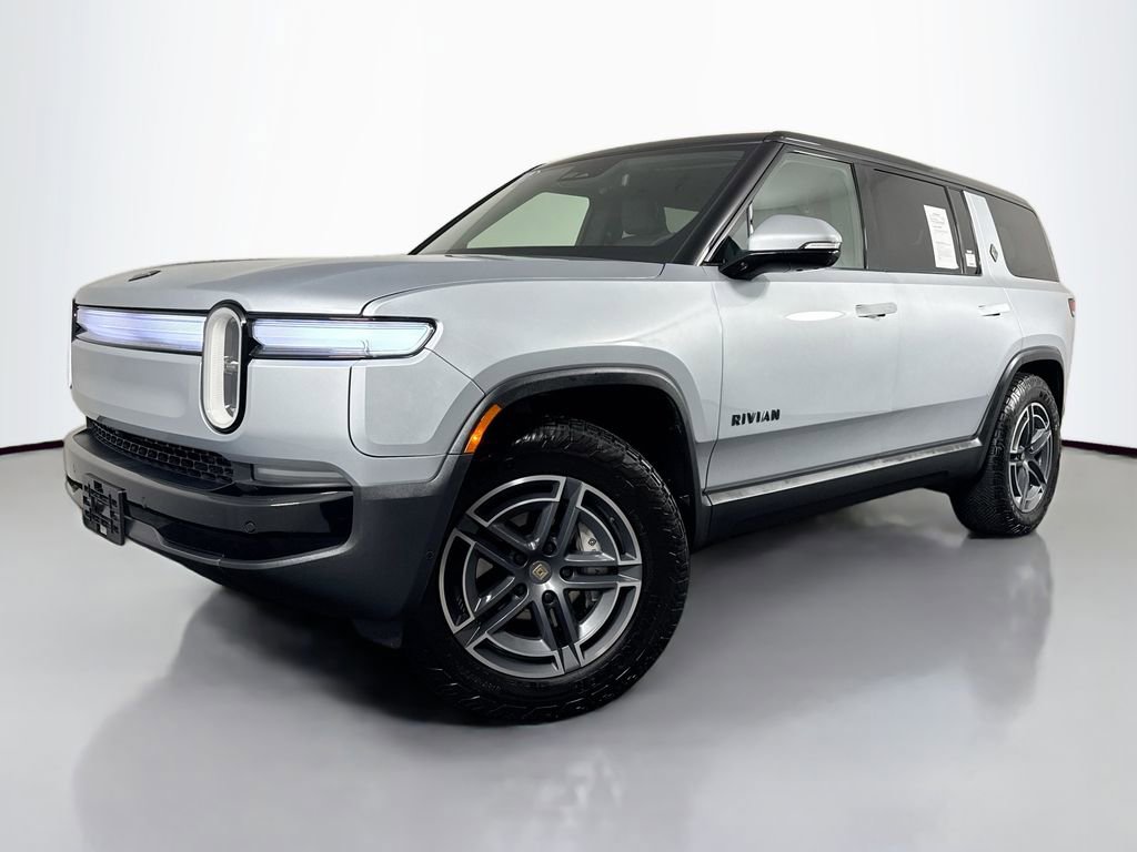 2025 Rivian R1S Adventure