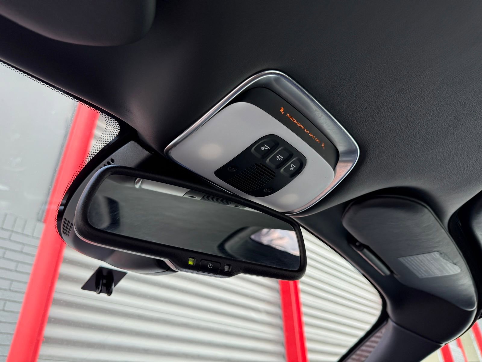 Used 2018 McLaren 720S photo 37