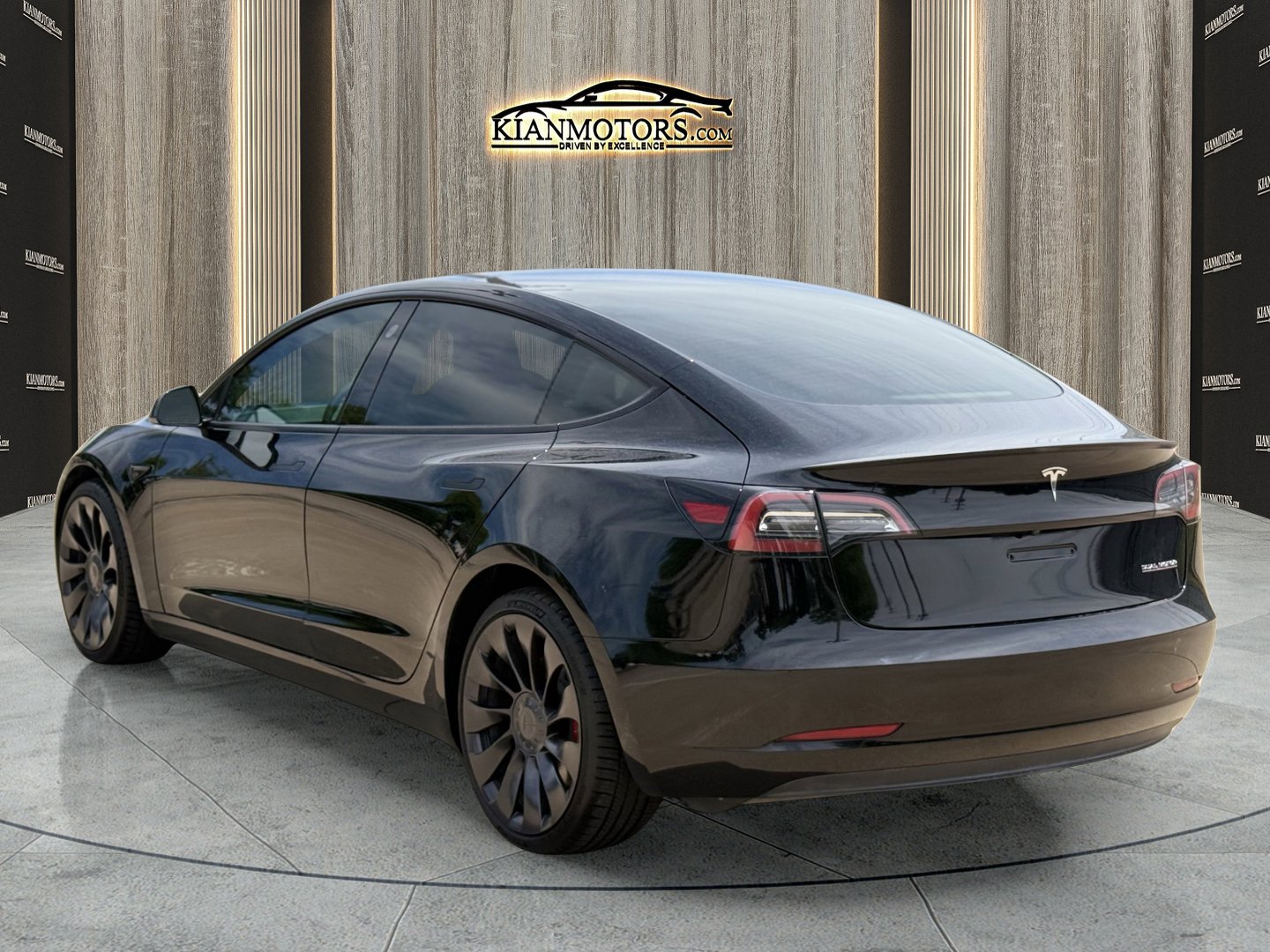 2023 Tesla Model 3 Performance