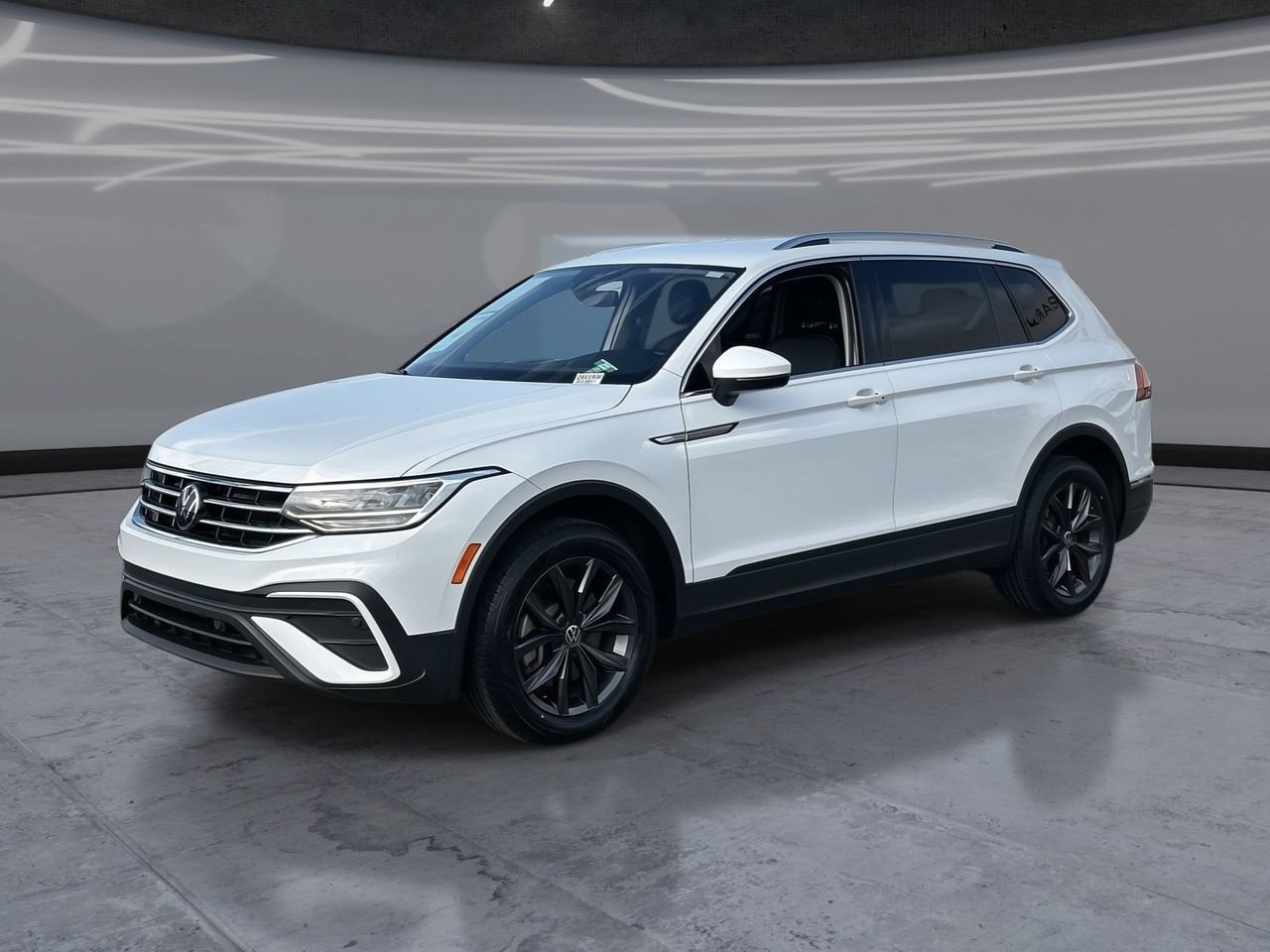 Used 2022 Volkswagen Tiguan SE