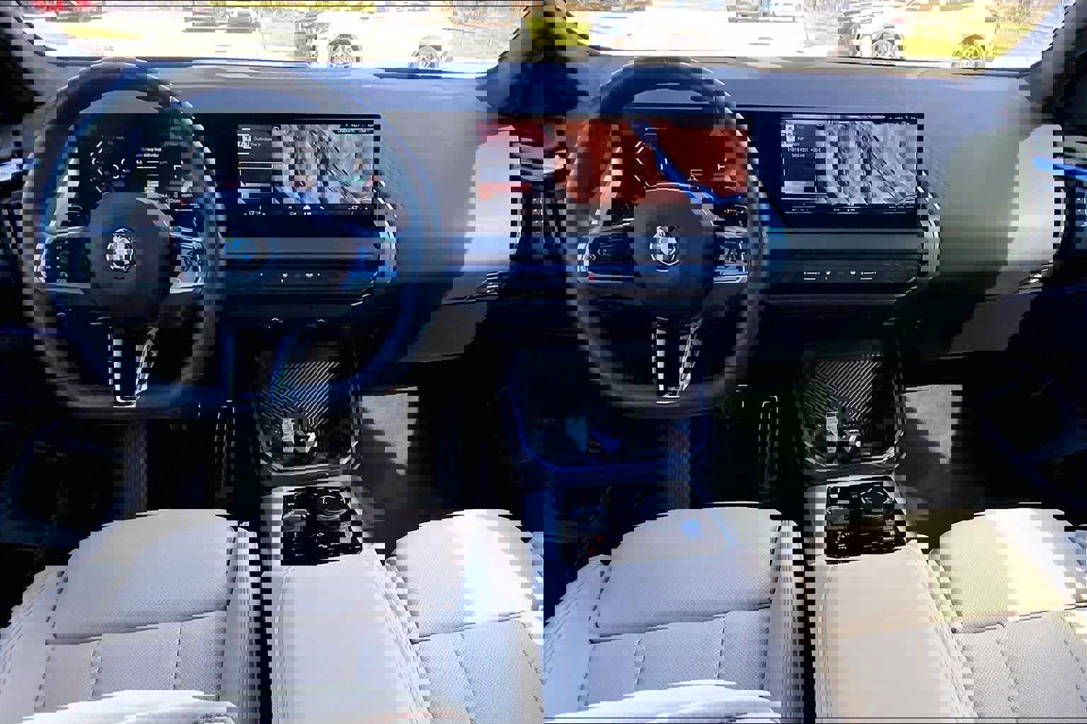 2025 BMW X3 xDrive30i