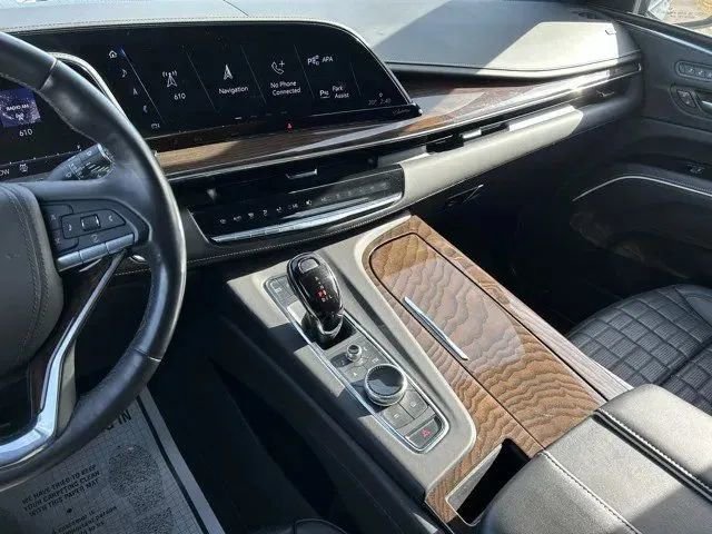 2024 Cadillac Escalade Premium Luxury Platinum
