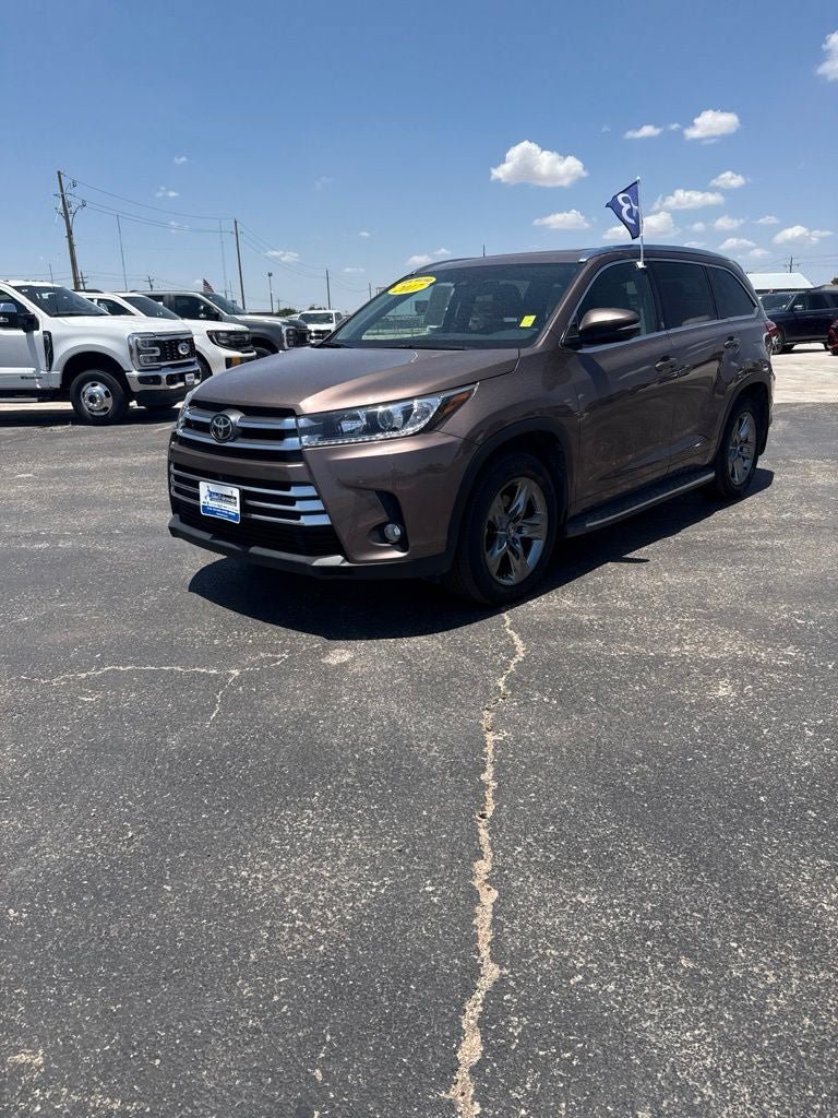 Used 2017 Toyota Highlander Limited Platinum