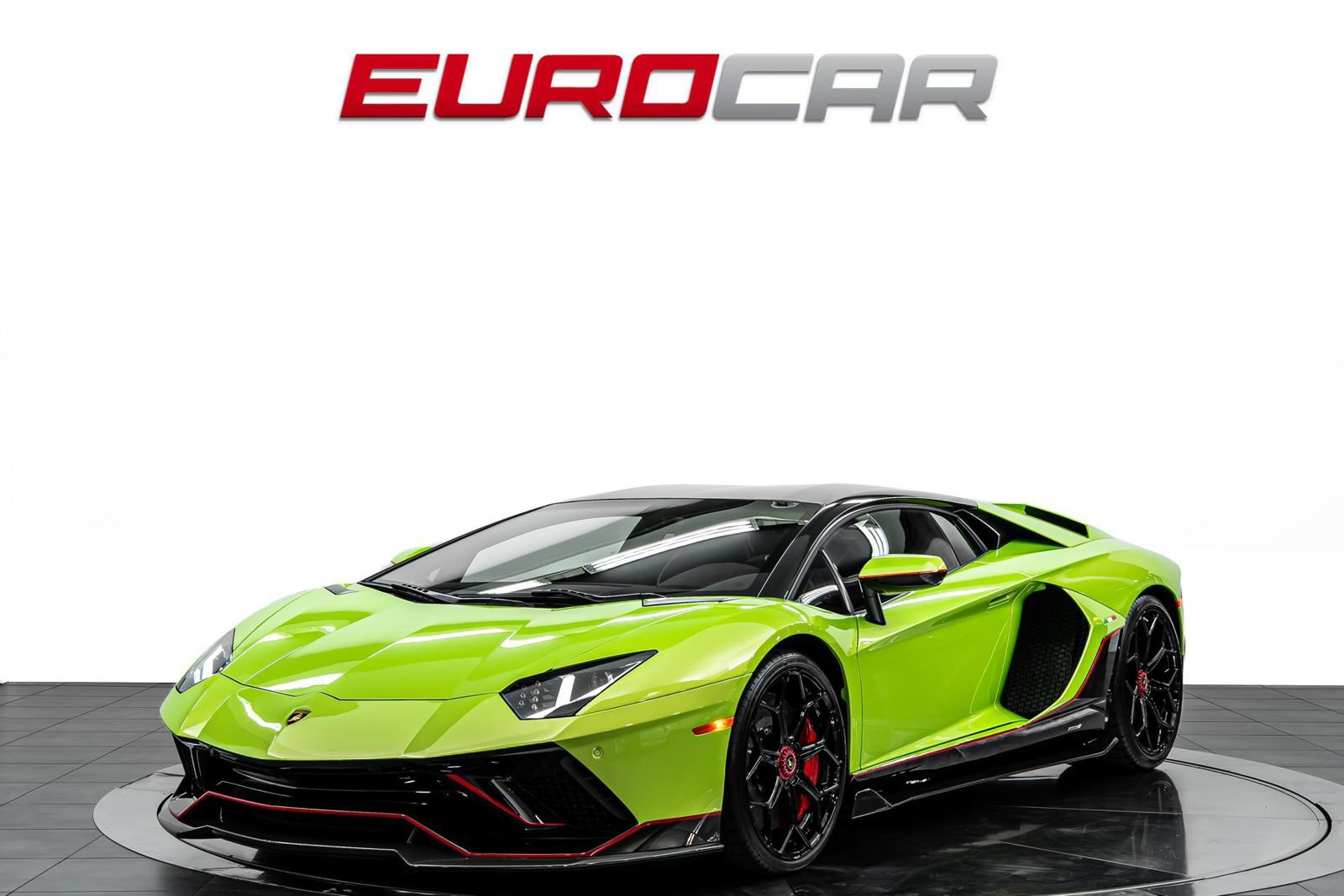 2022 Lamborghini Aventador SVJ