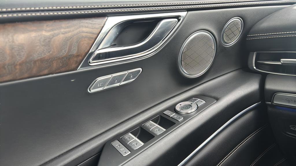 2023 Genesis Gv80 2.5T