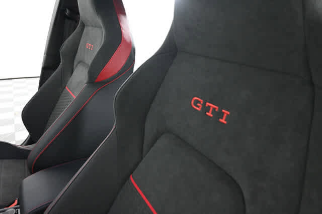 2026 Volkswagen GTI SE