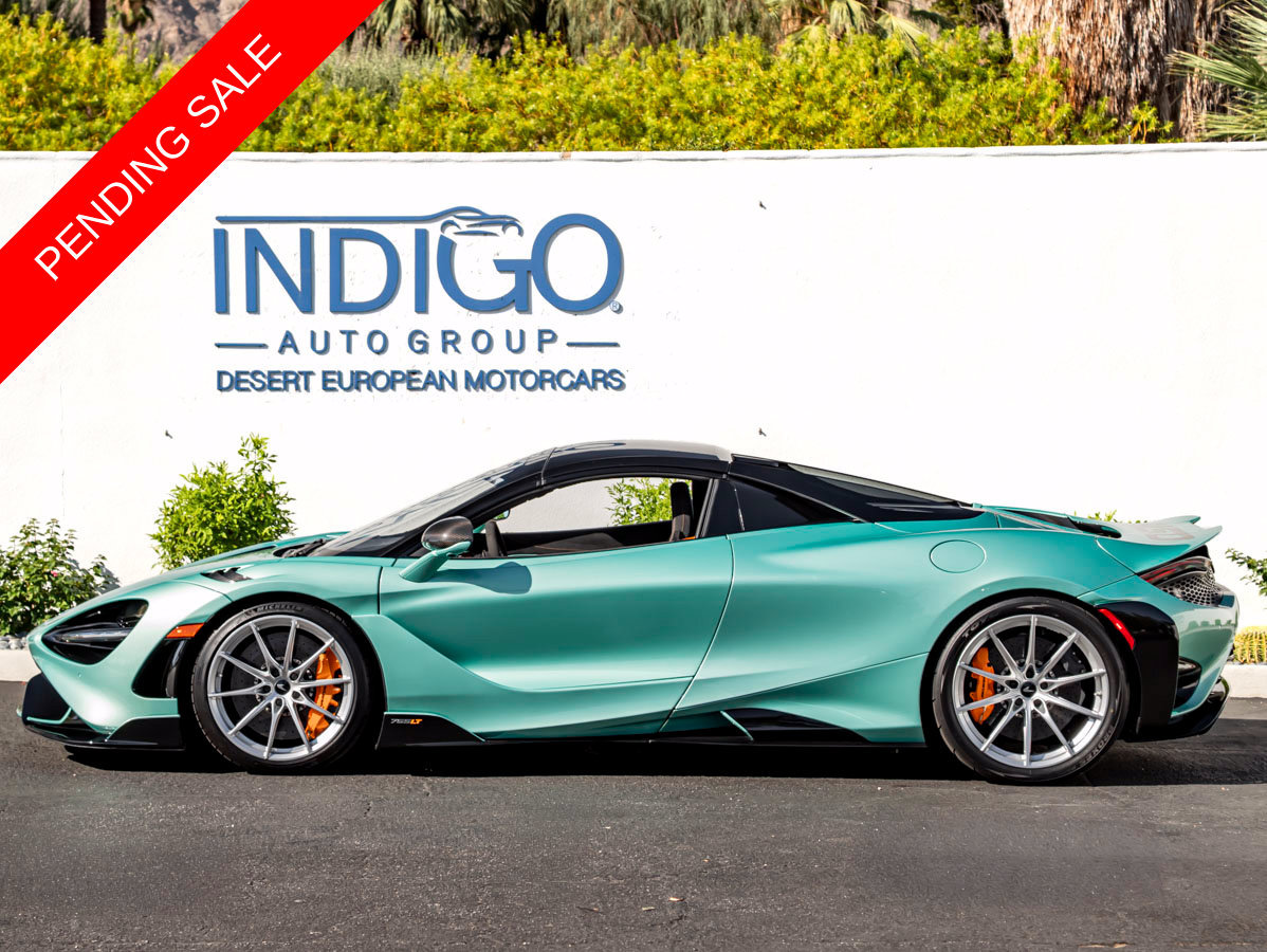 Used 2022 McLaren 765LT photo 14