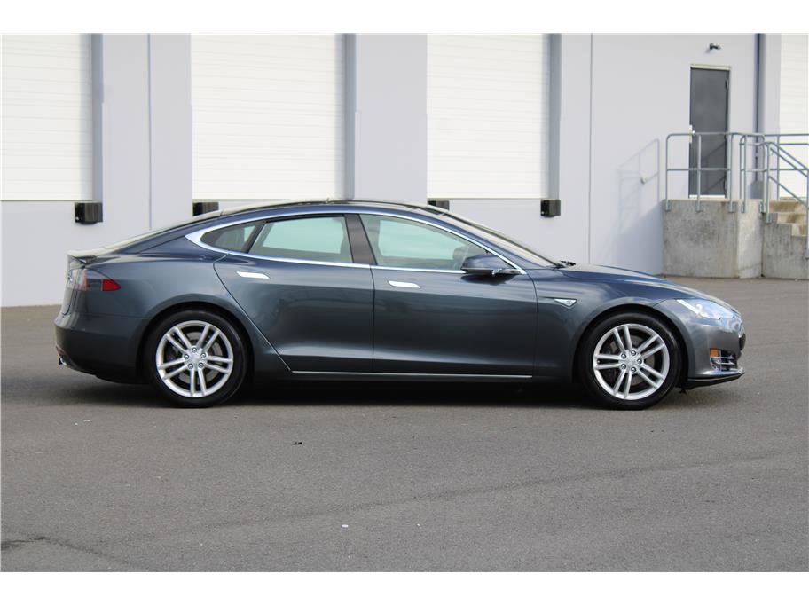 2015 Tesla Model S 85D