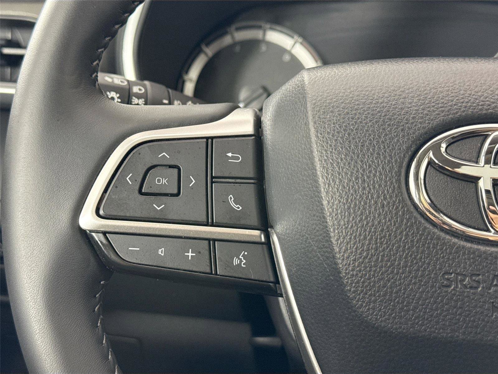 2025 Toyota Highlander XLE