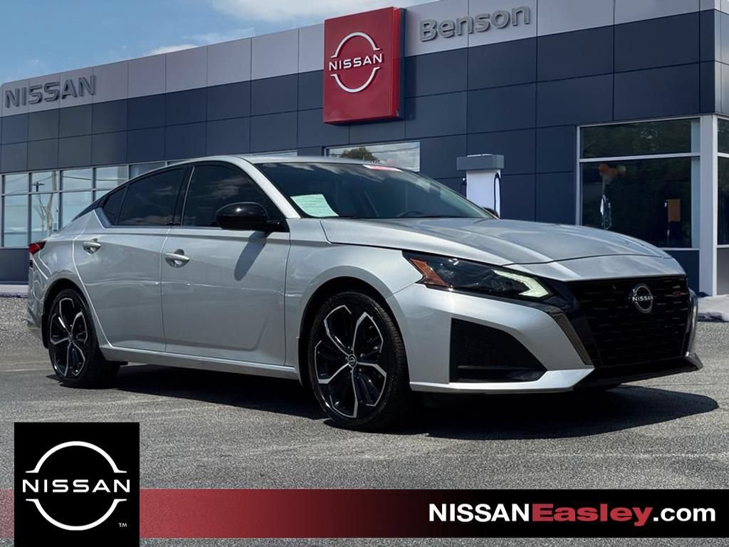 Certified 2024 Nissan Altima 2.5 SR